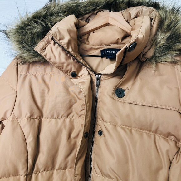 padded coat with fur hood and belt